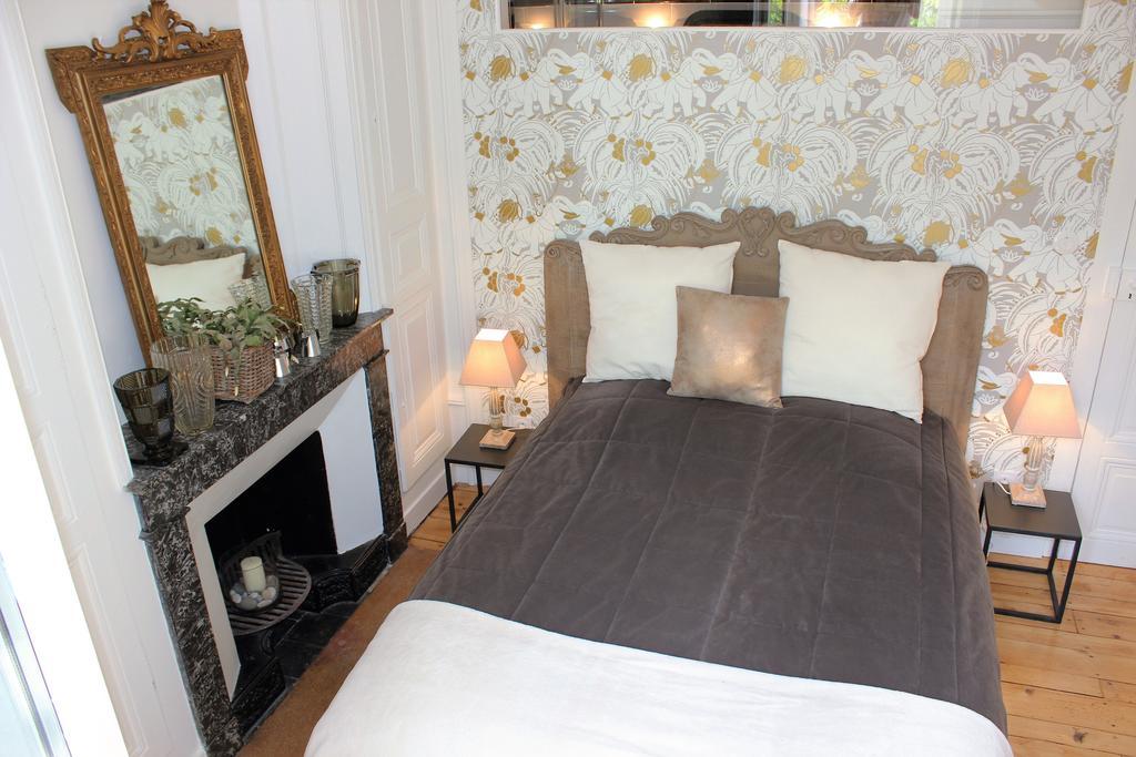De La Chambre Au Jardin Belleville-en-Beaujolais Екстериор снимка